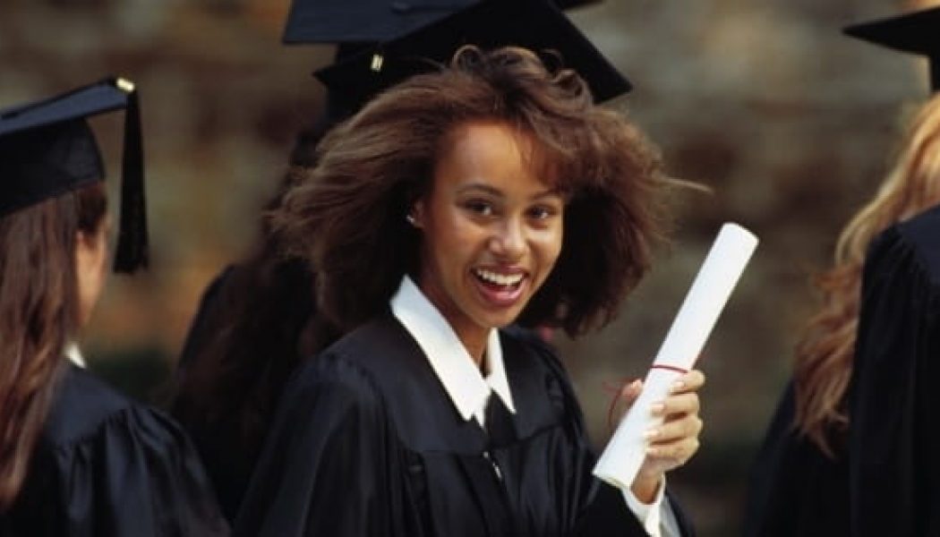 3 Things Every Teen Must Own at Graduation