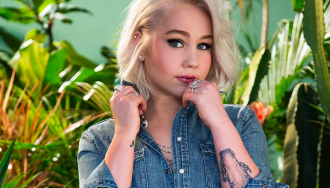 Using Our Gifts For Good: Musician RaeLynn & Writer Kristy Cambron