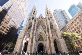 Federal judge rules New York must give churches same consideration as protests, shopping malls during pandemic …