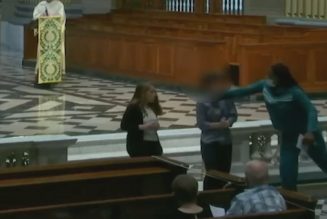 Reader attacked during livestreamed Mass at Philadelphia cathedral…