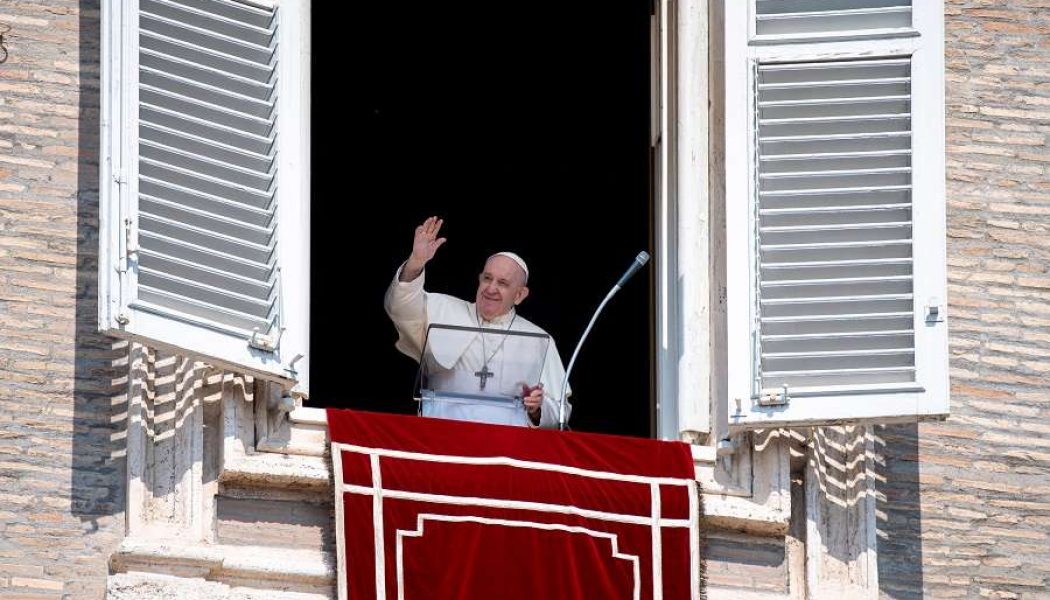 Pope’s Sunday Angelus: “Everything is grace. Our salvation is grace. Our holiness is grace…”…