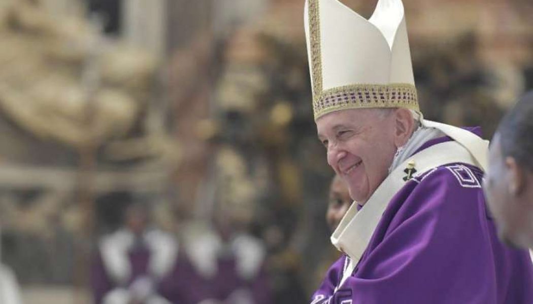 Pope Francis on First Sunday of Advent: “Jesus, above all else, detests lukewarmness”…