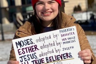 13 cool pro-life signs and shirts posted during March for Life 2021…