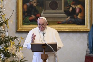 Pope Francis issues new ‘motu proprio’ admitting women to ministries of lector and acolyte …