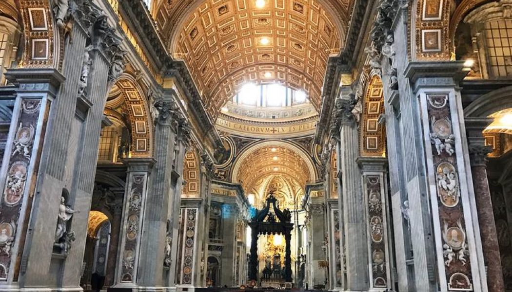 Cardinal Burke expresses ‘deepest concerns’ about Vatican’s instruction on Mass in St. Peter’s Basilica, says it should be rescinded…