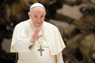 What’s behind all the (unfounded) speculation about Pope Francis resigning?