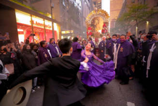 Peru’s ‘Lord of Miracles’ carried in massive five-hour procession from St. Patrick’s Cathedral through the streets of New York City…