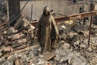 Amid 1,000 Colorado Houses Destroyed by Fire, Virgin Mary Statue Stands as Sign of Hope…