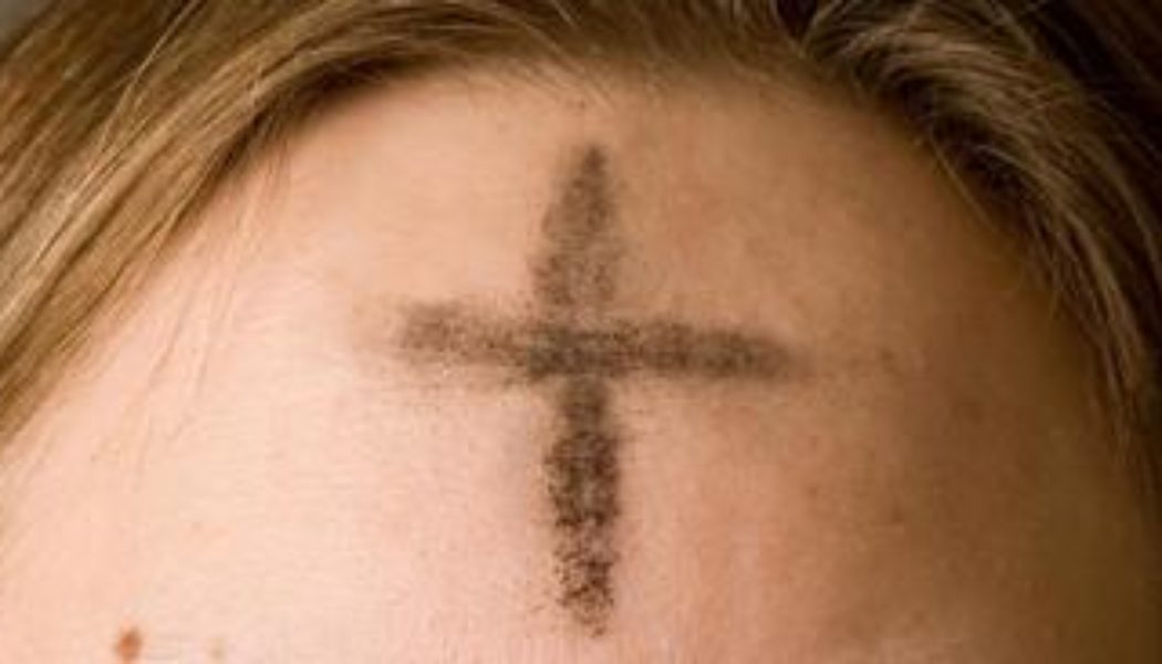 8 ways to share your Catholic faith on Ash Wednesday…
