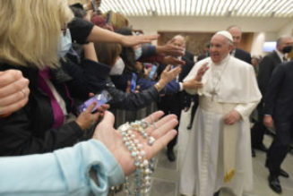 Pope’s Wednesday Audience: “An old age spent awaiting God’s visit will not miss his passage”…