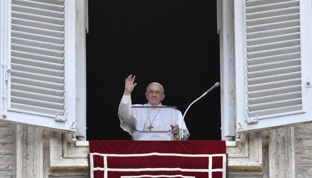 Pope’s Sunday Angelus: ‘in the Eucharist Is Jesus’ Life Given for All of Us’…
