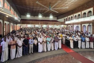 Protesters Burn Archbishop’s Letter Calling for End to Syro-Malabar Liturgy Dispute…