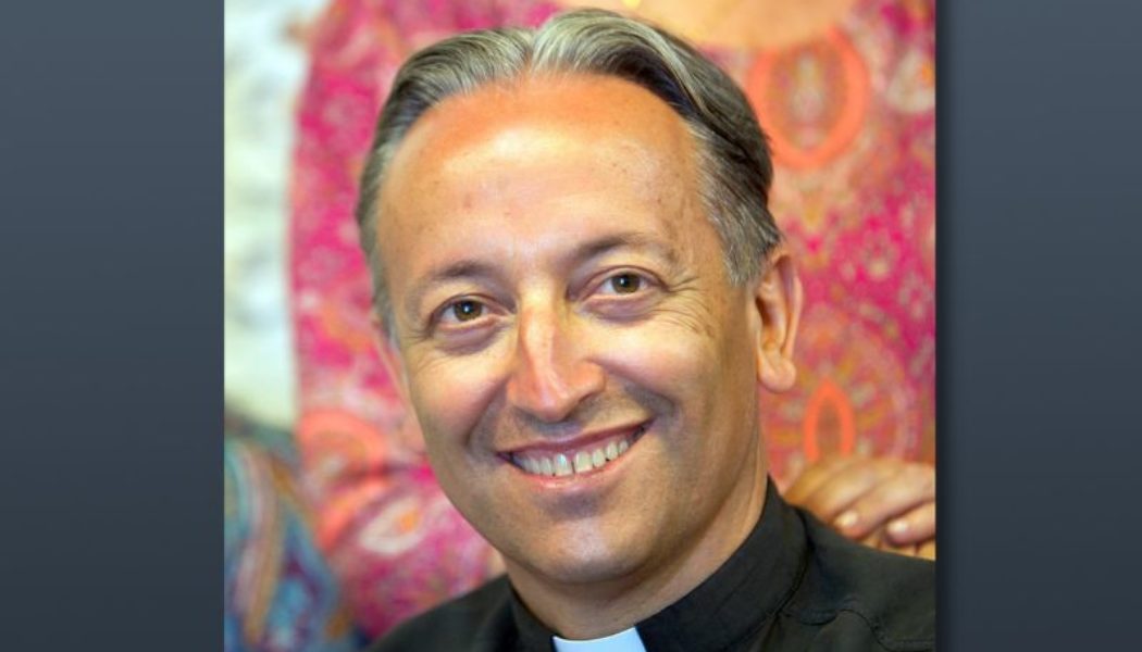 This priest has been the matchmaker for 270 marriages (and counting). None of the couples have divorced. Here’s his secret…..