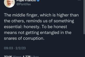 What Pope Francis’ unfortunate “middle finger” tweet was really about…