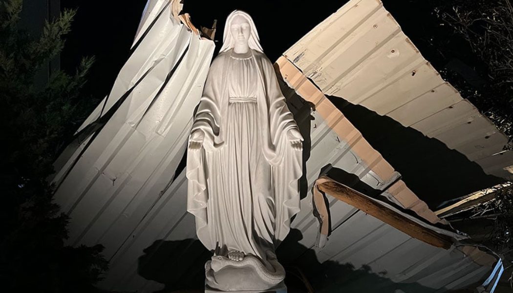 Marian statue stops flyaway roof at St. Stephen Parish in Weatherford, Texas…