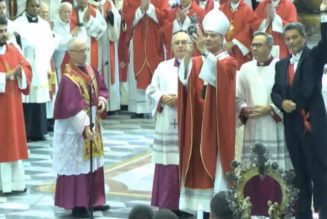 Blood of St. Januarius ‘Completely Liquefies’ on Feast Day in Naples…