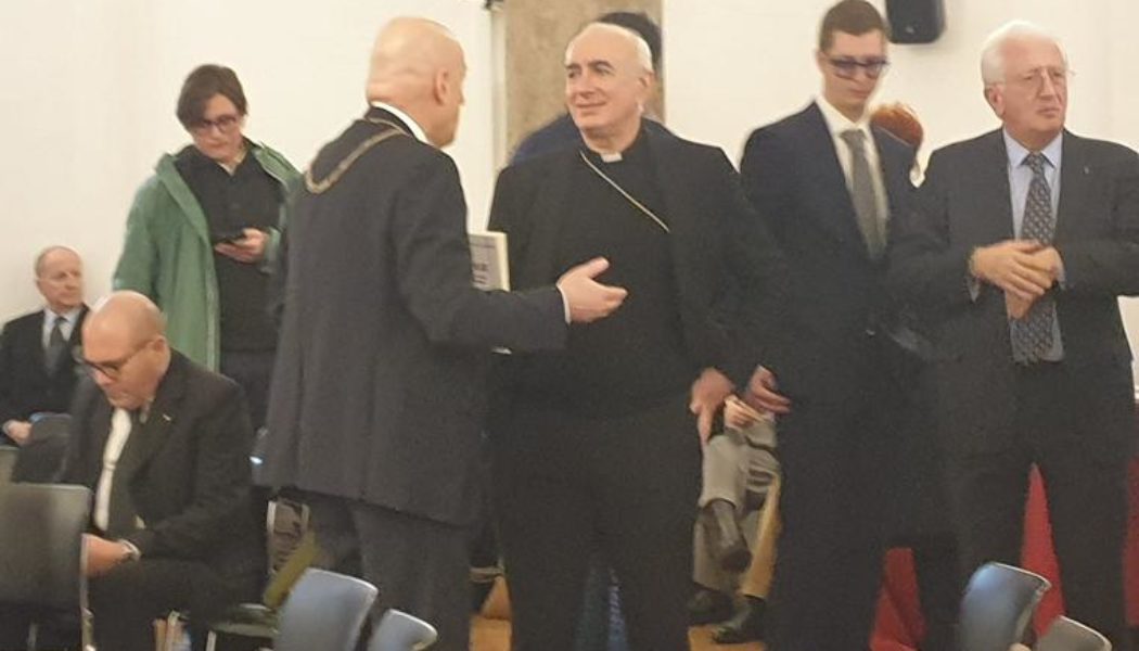 Report: Cardinal Calls for ‘Permanent’ Dialogue with Freemasons…