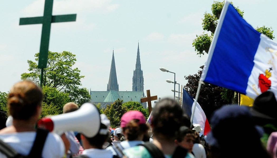 Tens of thousands of pilgrims (80% under age 35) travel to Chartres to celebrate the Traditional Latin Mass…