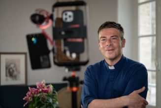 Controversial French Influencer Priest Leaves TikTok, Passing 1.2M Followers to Apologetics Association…