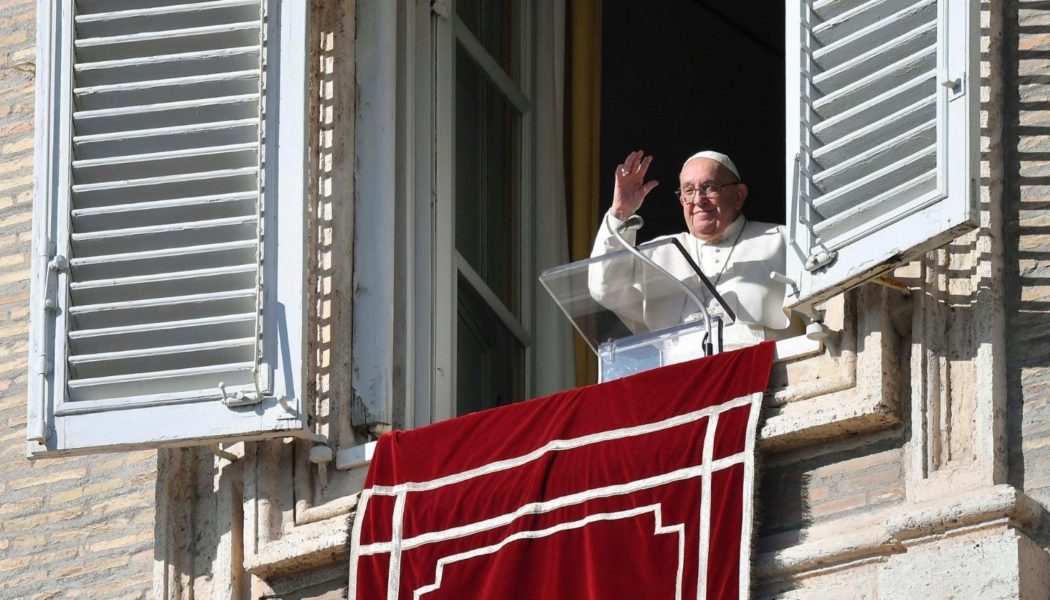 Pope’s Sunday Angelus: ‘Listening to the Lord Brings Light Into Our Hearts and Lives’…