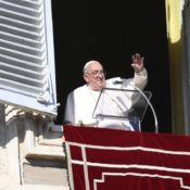 Pope’s Sunday Angelus: ‘Be Vigilant and Turn Your Gaze to Heaven’…